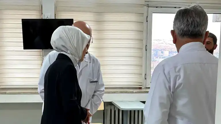 Göktaş, Metan Gazından Zehirlenen Askerleri Ziyaret Etti